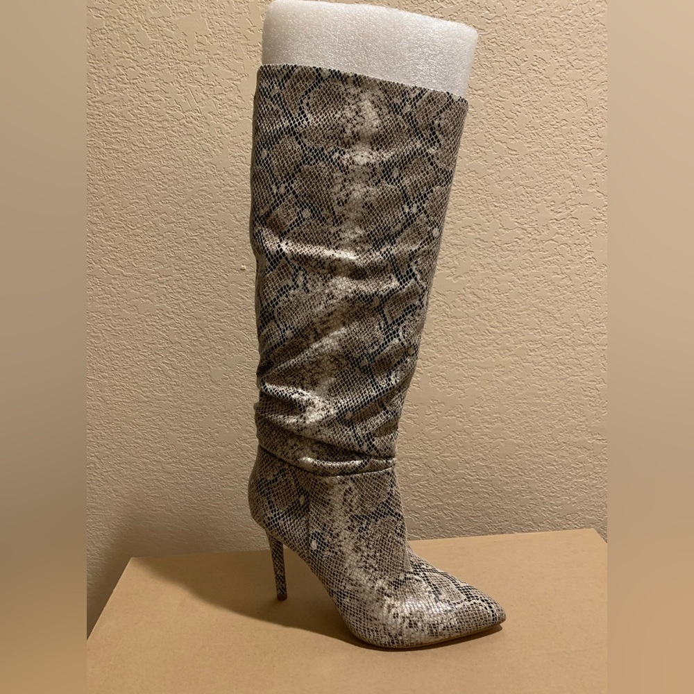 Jessica Simpson Snake Skin Boots. Size 9.